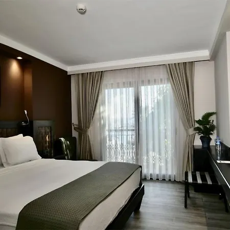 Hotel Goecek Random By Lookbookholiday *